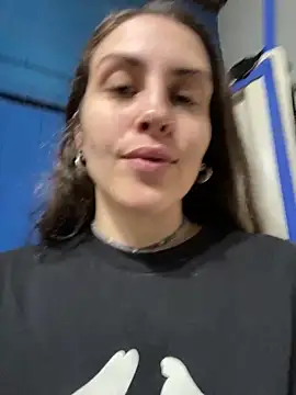 isadelasestrellas online show from 30, 4, 2026