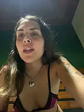 Snapshot of isadelasestrellas chatting on 18, 3, 2025 isadelasestrellas online show from 18, 3, 2025
