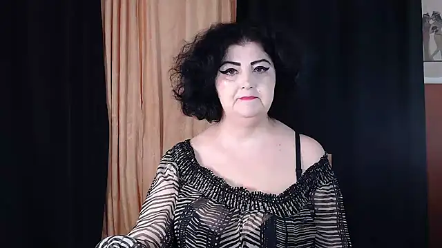  MissJ  online show from 21, 10, 2025