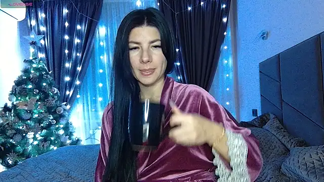 Snapshot of NessyStar chatting on 27, 12, 2024 NessyStar online show from 27, 12, 2024