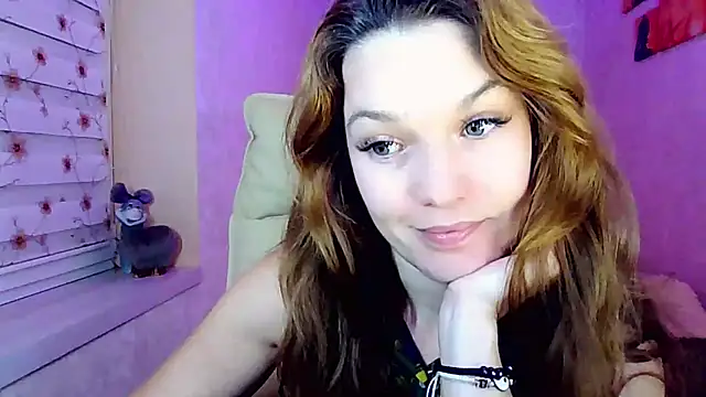 Snapshot of impossibleluna chatting on 7, 11, 2025 impossibleluna online show from 7, 11, 2025