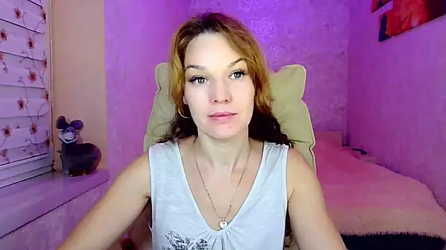 Snapshot of impossibleluna chatting on 26, 10, 2025 impossibleluna online show from 26, 10, 2025