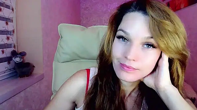 Snapshot of impossibleluna chatting on 17, 10, 2025 impossibleluna online show from 17, 10, 2025