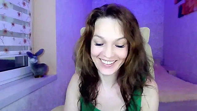 impossibleluna online show from 11, 6, 2026