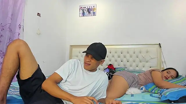 fenixonfire  online show from 24, 2, 2025