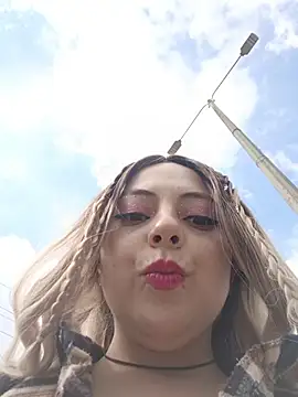 madelaine- online show from 12, 11, 2025