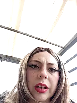 madelaine- online show from 17, 12, 2025