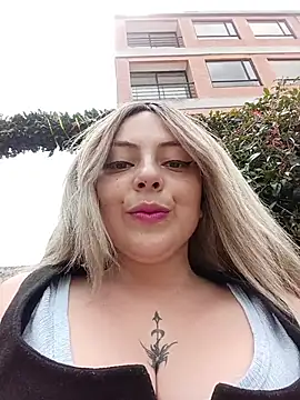 madelaine- online show from 6, 7, 2026