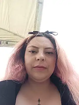 madelaine- online show from 13, 5, 2026