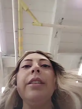 madelaine- online show from 4, 11, 2025