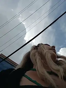 madelaine- online show from 3, 11, 2025