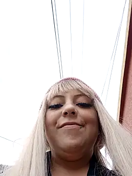 madelaine- online show from 5, 2, 2025