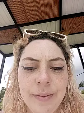 madelaine- online show from 30, 11, 2025