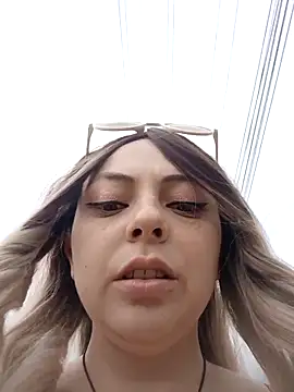 madelaine- online show from 2, 11, 2025