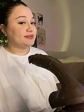 Snapshot of DaisyBooom chatting on 4, 1, 2025 DaisyBooom online show from 4, 1, 2025
