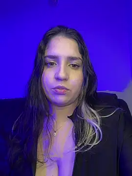 Snapshot of valentina_jonnes1 chatting on 5, 6, 2026 valentina jonnes1 online show from 5, 6, 2026