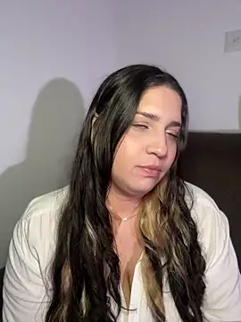 valentina jonnes1 online show from 27, 3, 2026