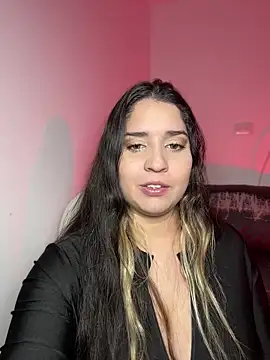 Snapshot of valentina_jonnes1 chatting on 17, 9, 2025 valentina jonnes1 online show from 17, 9, 2025