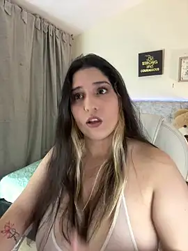 Snapshot of valentina_jonnes1 chatting on 24, 12, 2024 valentina jonnes1 online show from 24, 12, 2024