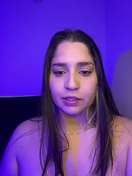 Snapshot of valentina_jonnes1 chatting on 17, 5, 2026 valentina jonnes1 online show from 17, 5, 2026