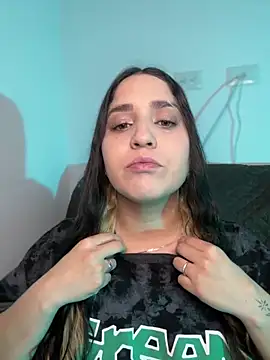 valentina jonnes1 online show from 12, 4, 2026