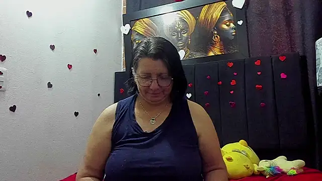 Evaaross 2345 online show from 13, 6, 2026