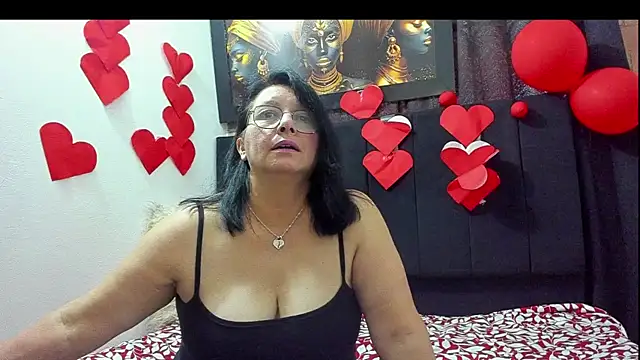 Evaaross 2345 online show from 19, 2, 2025