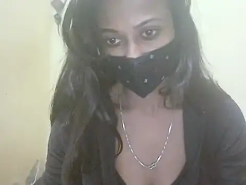 JENIFER PUNE online show from 7, 12, 2024