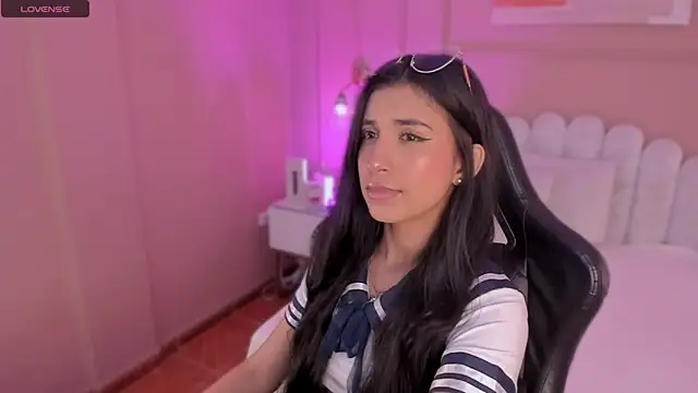 zia cooper online show from 29, 11, 2025