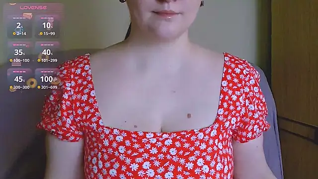 ChubbyMaia online show from 2, 3, 2025