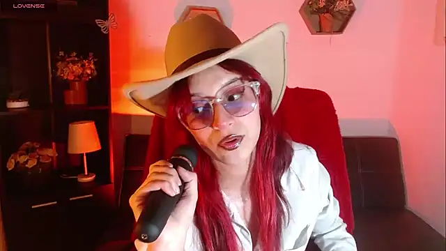 Snapshot of RedMeloddy chatting on 1, 5, 2026 RedMeloddy online show from 1, 5, 2026