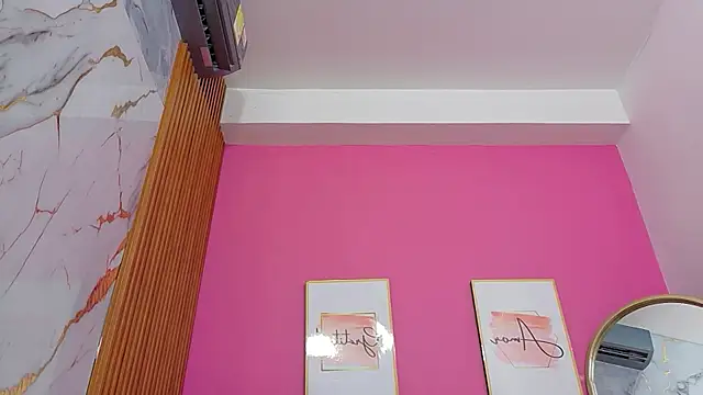 littleebonymommy online show from 2, 7, 2026