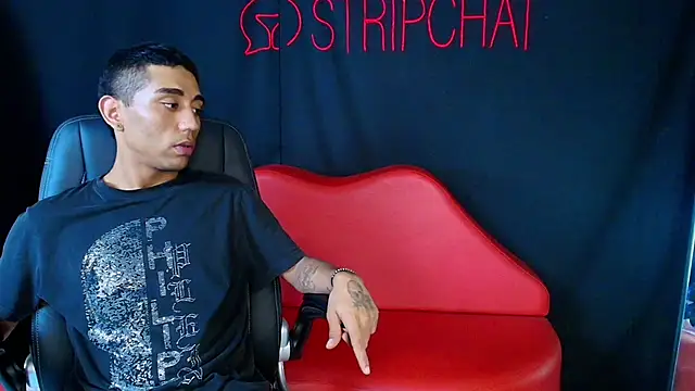 Snapshot of Annyeli chatting on 5, 6, 2026 Annyeli online show from 5, 6, 2026