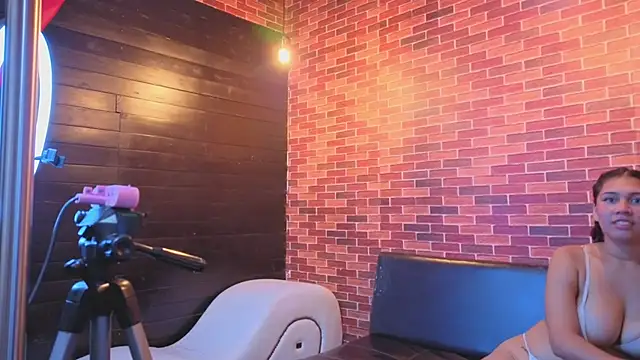 Annyeli online show from 17, 12, 2025