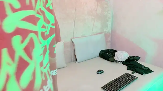 Annyeli online show from 10, 2, 2026