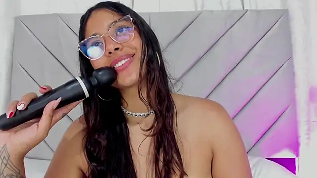 AnnaQueen  online show from 20, 3, 2025