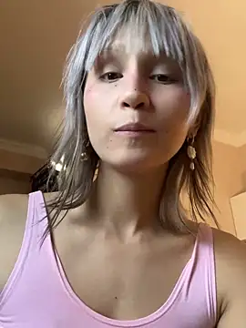 bigbabykiki online show from 6, 11, 2025