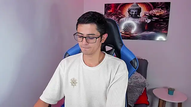 Snapshot of Ethan_Sai___ chatting on 7, 3, 2025 Ethan Sai online show from 7, 3, 2025