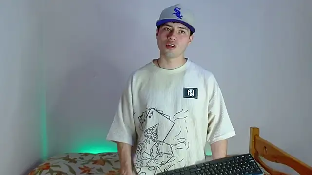 nolanjay  online show from 25, 9, 2025