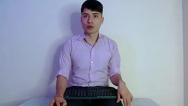 nolanjay  online show from 1, 10, 2025
