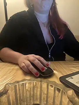 Snapshot of Popinasq chatting on 18, 7, 2026 Popinasq online show from 18, 7, 2026