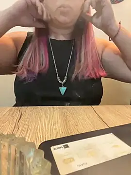 Popinasq online show from 25, 10, 2025