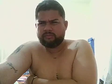 GABRIELGARCIA1313 online show from 14, 2, 2026