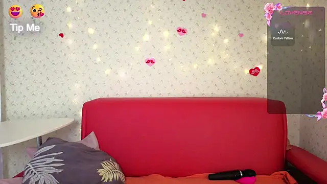 Samantha XKiss online show from 5, 10, 2025