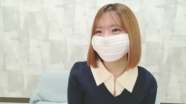 Snapshot of LOVE_MOMO_LOVE chatting on 9, 5, 2026 LOVE MOMO LOVE online show from 9, 5, 2026