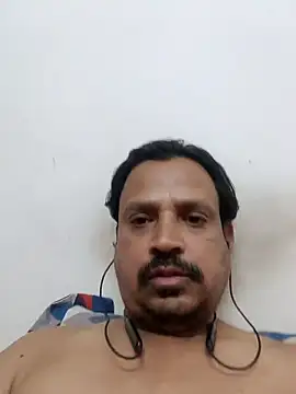 Snapshot of Raj1043 chatting on 24, 1, 2025 Raj1043 online show from 24, 1, 2025