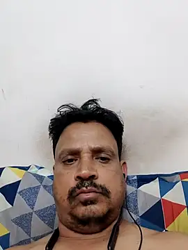 Snapshot of Raj1043 chatting on 27, 2, 2025 Raj1043 online show from 27, 2, 2025