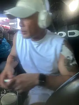 EatMyCake831 online show from 7, 3, 2026