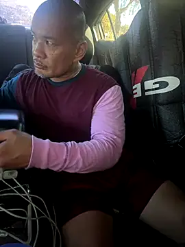 Snapshot of EatMyCake831 chatting on 3, 11, 2025 EatMyCake831 online show from 3, 11, 2025