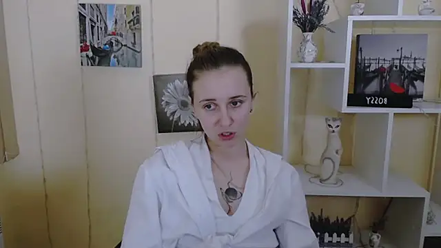 Snapshot of _Nicole_new chatting on 4, 3, 2025  Nicole new online show from 4, 3, 2025